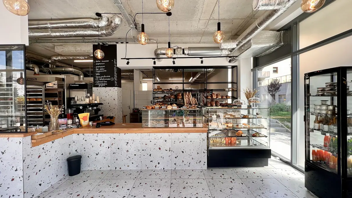 Crossleys Bakers – bakery in Great Moor, Hazel Grove
